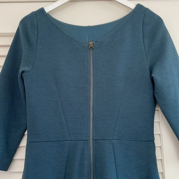 Classic Boden Dress - Picture 9 of 16